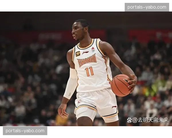 广东窒息防守创赛季纪录 萨姆纳22分引领42分狂胜止住连败颓势